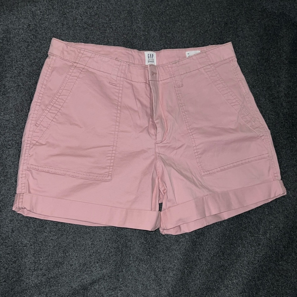 NWOT Gap 5” High Rise Khaki Girlfriend Shirts